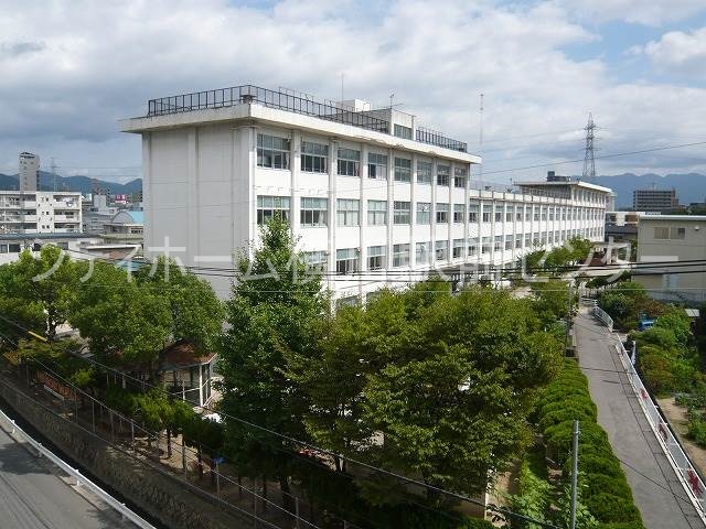 小学校　広島市立原南小学校（小学校）まで620m