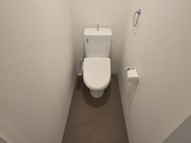 トイレ　コンパクトで使いやすいトイレです