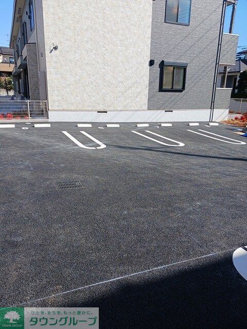駐車場　駐車場