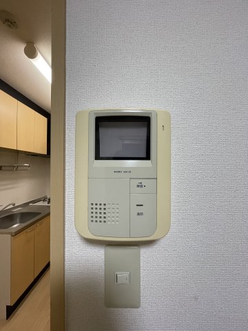 セキュリティ　モニター付きインターホン♪