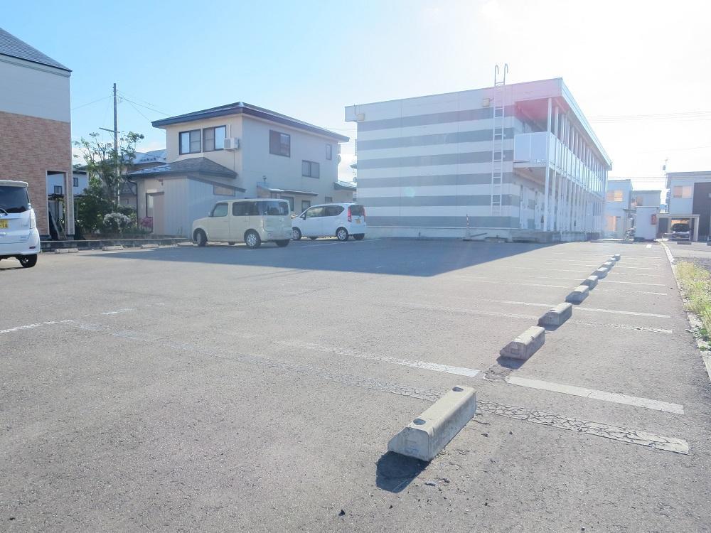 駐車場　☆駐車場☆