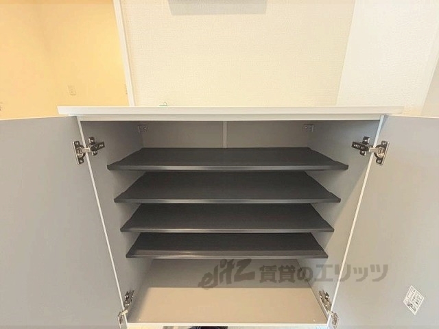 収納　下駄箱