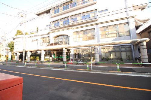 その他　滝野川東区民センター（その他）まで334m