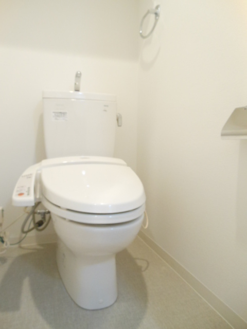 トイレ　同タイプ別部屋写真