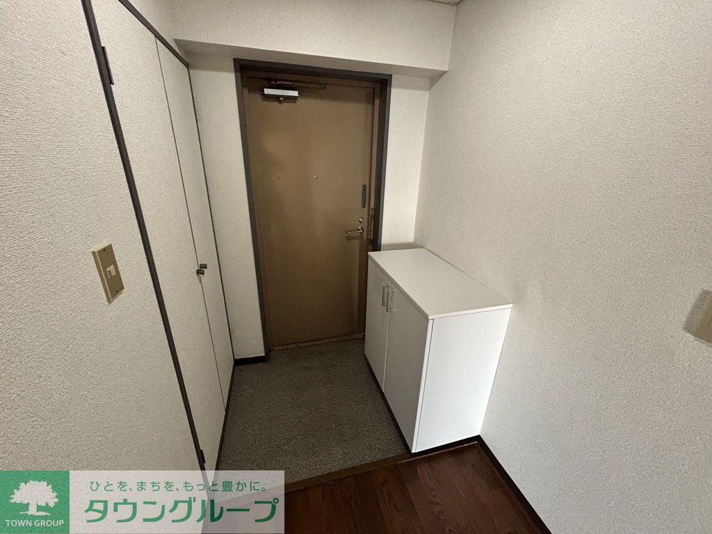 エントランス　庭