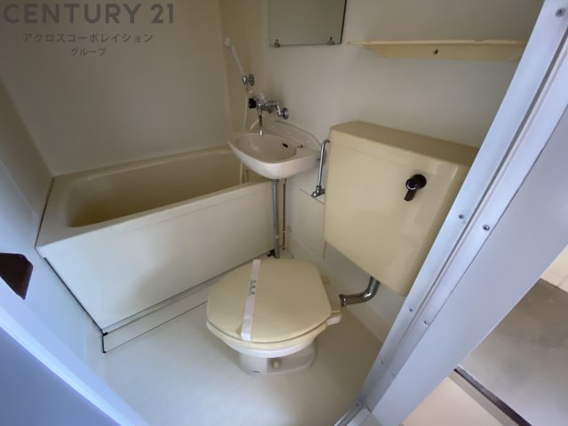 トイレ　浴室内にトイレがあります！