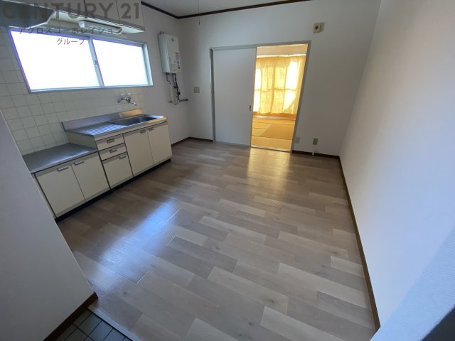 居室・リビング　南向きで陽当たり良好なお部屋です♪