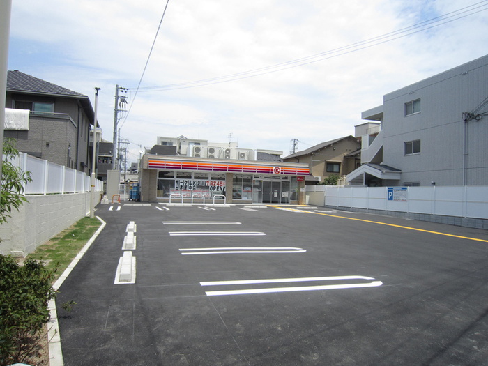 コンビニ　サークルK（コンビニ）まで199m