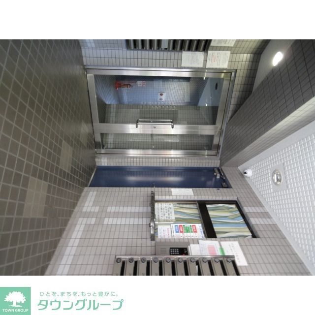 エントランス　オートロック