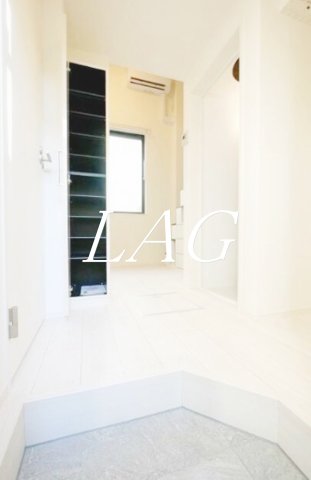 玄関　玄関です。