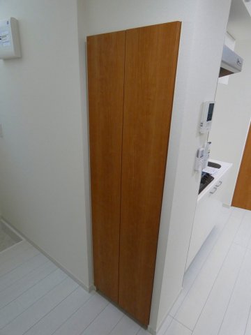 収納　シューズBOX