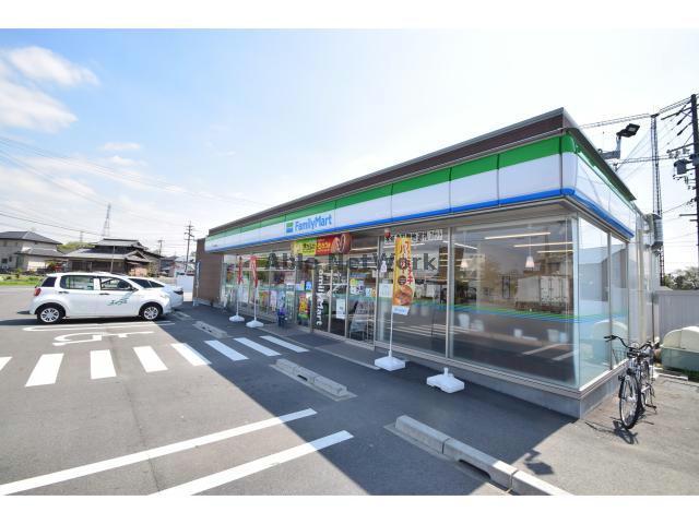 コンビニ　ファミリーマート犬山塔野地店（コンビニ）まで547m
