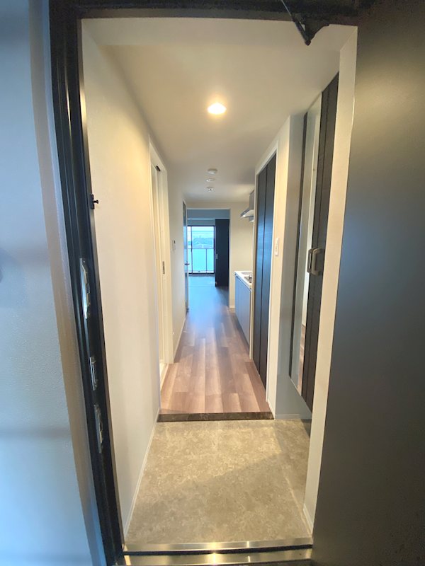 玄関　別のお部屋の写真ですが参考までに