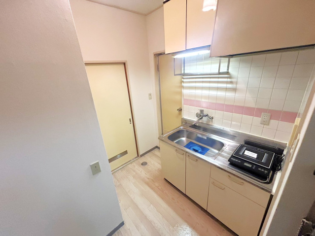キッチン　家具・家電はイメージです。
