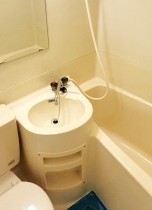 洗面設備　家具・家電はイメージです。