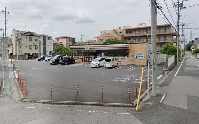 コンビニ　セブン　川口柳崎4丁目店（コンビニ）まで130m