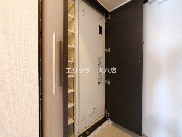 玄関　玄関