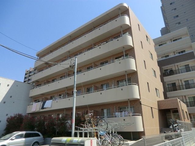 建物外観　駅徒歩4分　オートロックマンション