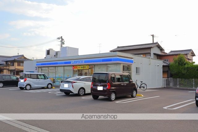 コンビニ　ローソン　岐阜東鶉（コンビニ）まで630m
