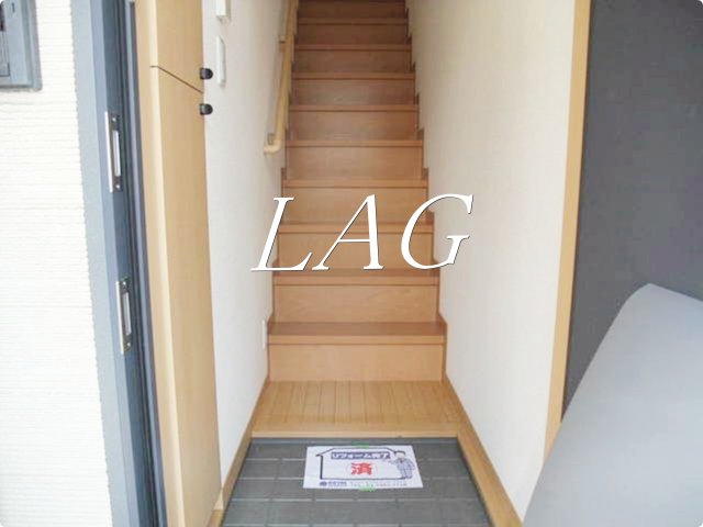 玄関　玄関です。