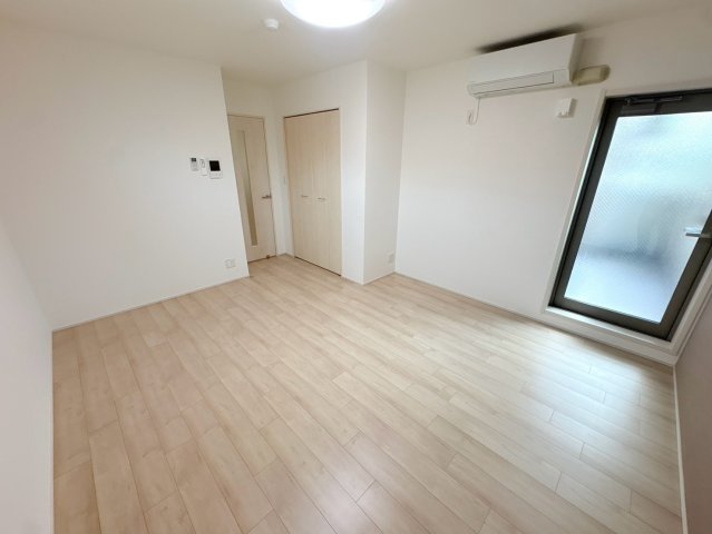 フジパレス西宮久寿川の居間写真