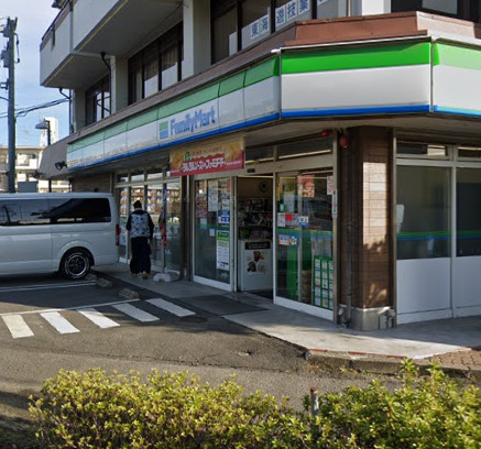 コンビニ　ファミリーマート 才道店（コンビニ）まで682m