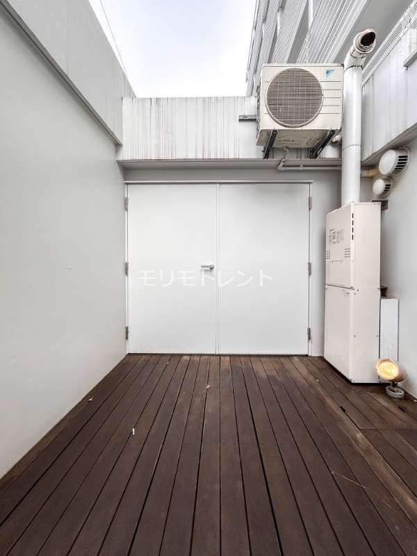 バルコニー　テラス参考写真（１Ｆ－Ｂ１タイプ）