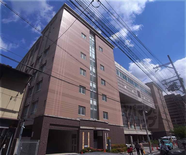 中学校　京都御池中学校（中学校）まで1000m