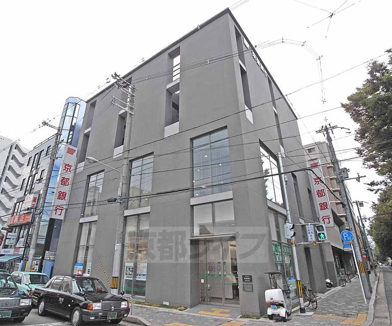 銀行　京都銀行 府庁前支店（銀行）まで265m
