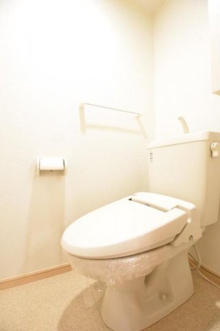 トイレ　シンプルで使いやすいトイレです