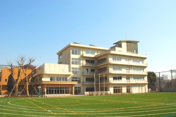 中学校　新宿西戸山中学校（中学校）まで673m