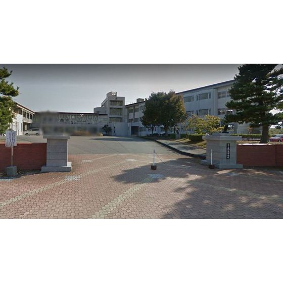 中学校　富山市立藤ノ木中学校（中学校）まで1208m