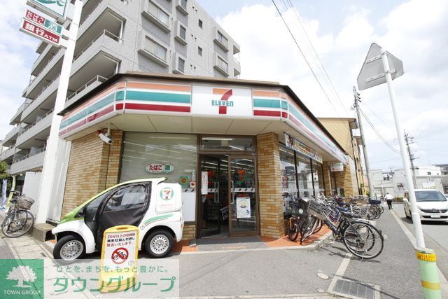 コンビニ　セブンイレブン船橋薬円台駅前店（コンビニ）まで330m