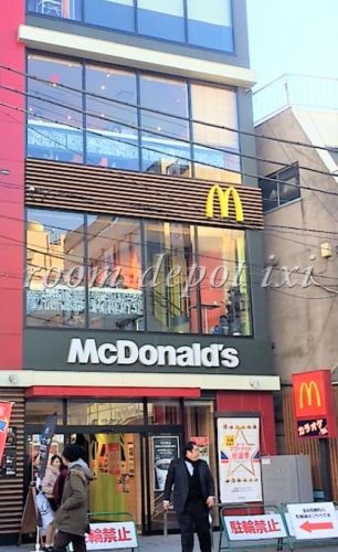 飲食店　マクドナルド 江古田駅前店（飲食店）まで883m