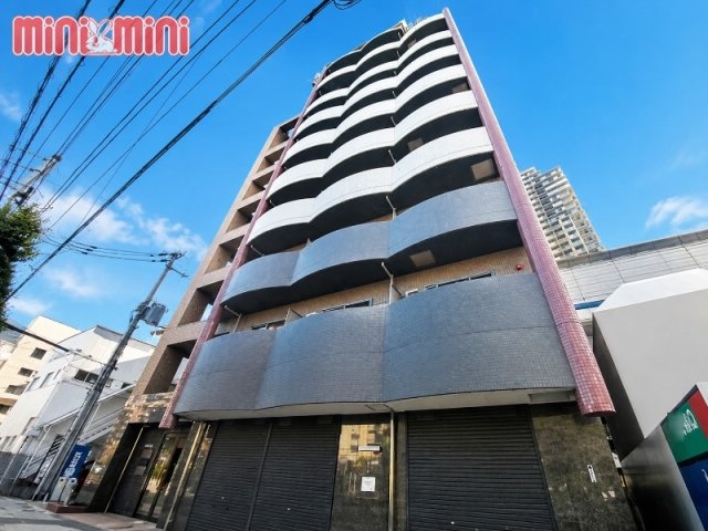 建物外観　重厚感のある綺麗なマンションです
