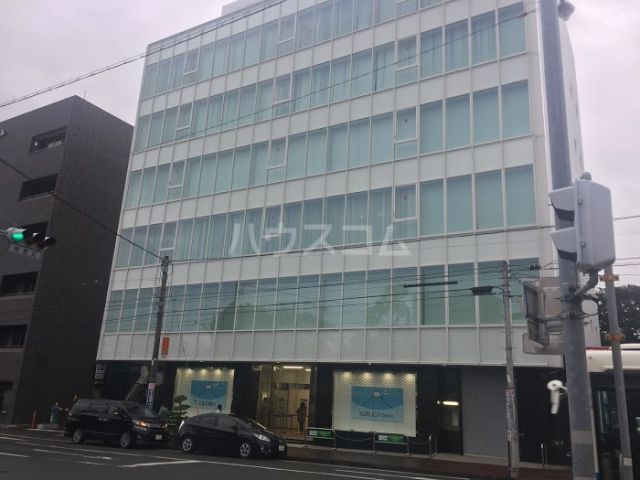 銀行　スルガ銀行 三島セントラル支店（銀行）まで2045m