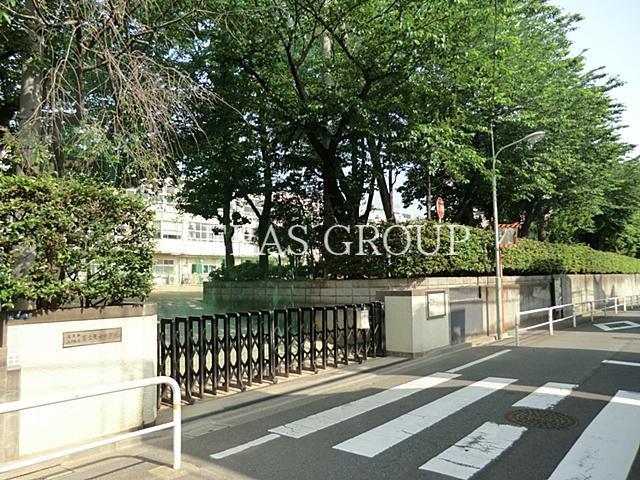 中学校　品川区立冨士見台中学校（中学校）まで282m