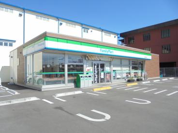 コンビニ　ファミリーマート 福山曙六丁目店（コンビニ）まで151m