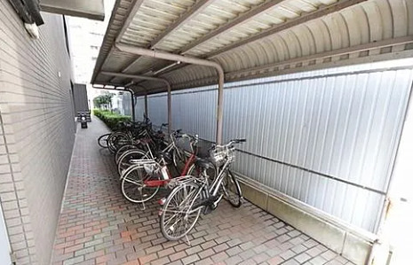 駐車場　駐輪場です