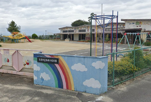 幼稚園・保育園　鬼崎中保育園（幼稚園・保育園）まで745m