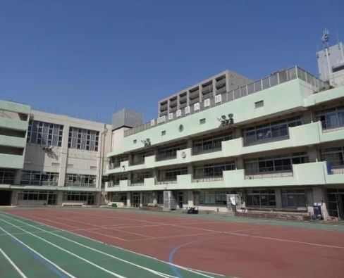 小学校　緑小学校（小学校）まで274m