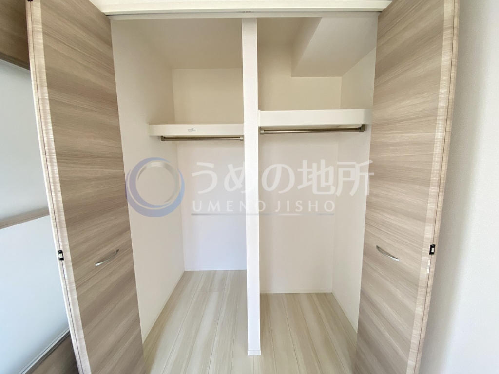 収納　洋室収納