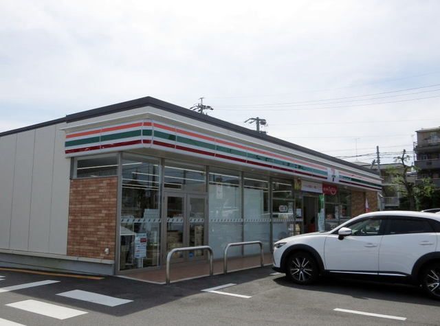 コンビニ　セブン-イレブン 岡崎若松町店（コンビニ）まで850m