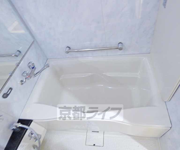 バス・シャワールーム　落ち着く空間です。