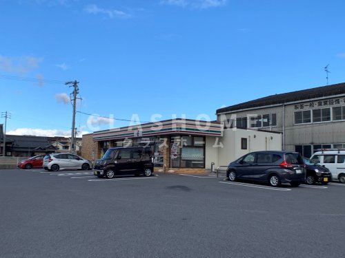 コンビニ　セブンイレブン 高浜稗田町店（コンビニ）まで384m