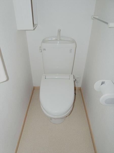 トイレ　トイレ