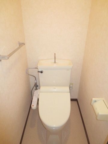 トイレ　★温水洗浄便座付きトイレ★