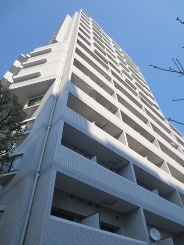 建物外観　★京王線の特急停車駅の聖蹟桜ヶ丘で分譲賃貸マンション★