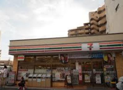 コンビニ　セブンイレブン江東亀戸7丁目東店（コンビニ）まで155m