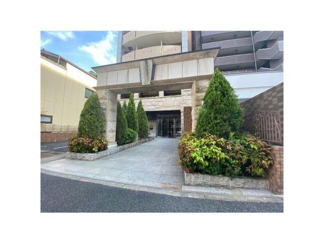 プレサンス泉アーバンゲートの外観写真